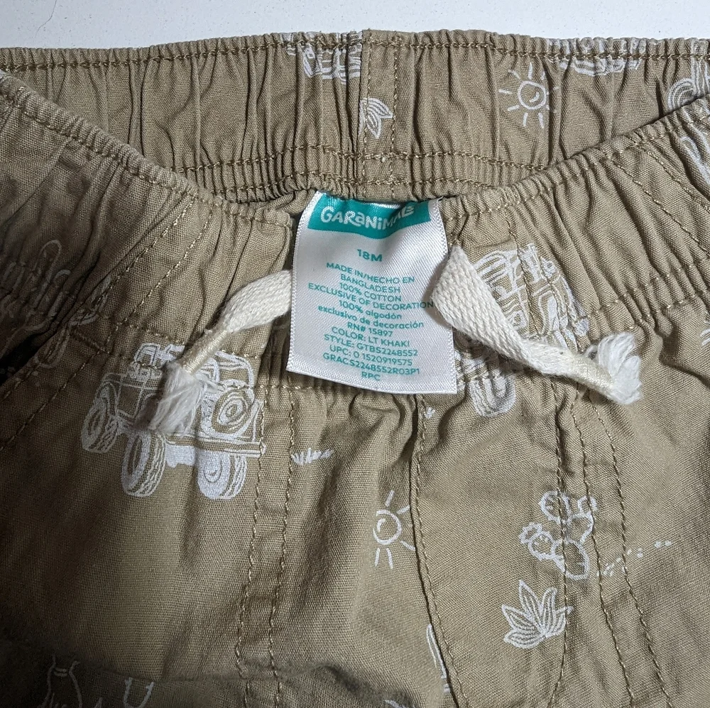 Garanimals 18M Khaki Traveler Shorts
